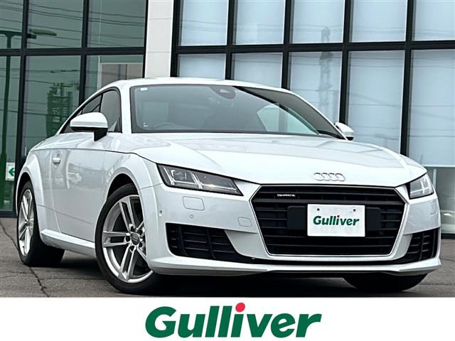 TTクーペ 2.0 TFSI クワトロ 4WD 本革シート