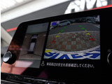 お車選びをお楽しみ頂けるよう、在庫車の展示スペースを十分に確保しております。