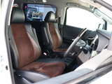 オートオークション会場より、ご希望のお車を一緒にお探し致します。