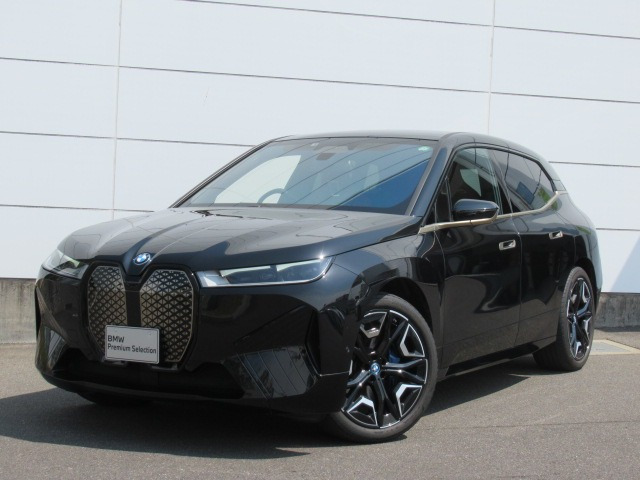 iX xドライブ50 4WD 