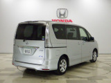 セレナ 2.0 ハイウェイスター S-HYBRID 