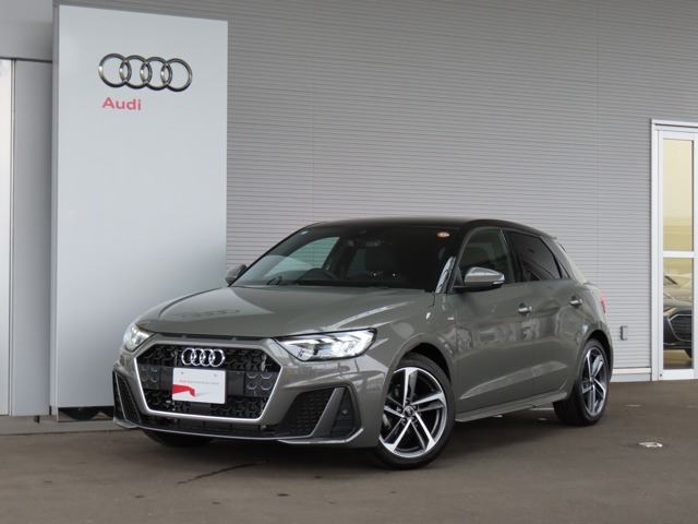A1スポーツバック 25 TFSI Sライン 