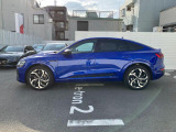 Q8スポーツバック e-tron 55 クワトロ Sライン 4WD 