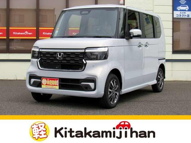 N-BOXカスタム  カスタム 660 4WD