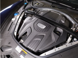 3.0リッター?型6気筒ターボエンジン搭載
