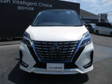 セレナ 1.2 e-POWER ハイウェイスター V 