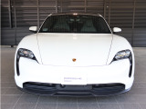 タイカン 4S パフォーマンスバッテリー プラス 4+1シート 4WD 