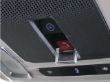 新世代コネクテッド技術「Honda CONNECT」搭載。緊急時にオペレーターのサポートを受けることも可能です。