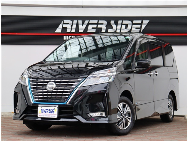 セレナ 1.2 e-POWER ハイウェイスター V 純正10インチナビ全方位カメラ後席モニタ