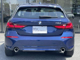 BMWを熟知したメカニックによる、360度の納車前点検。ドイツ本国と同様の教育・訓練を受けたメカニックが徹底的に点検、整備した後にお客様にお引渡しします。