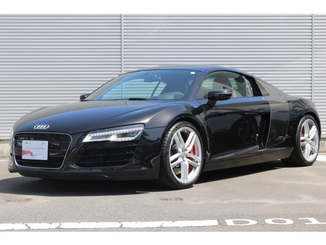 R8 4.2 FSI クワトロ 4WD 