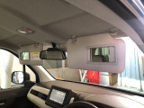 【車内ミラー】日常で使える、嬉しい車内ミラーがついてます!