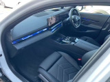 BMWのみならず、お車のことであればどんな事でも弊社にお任せください。