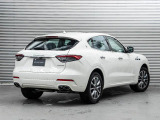 レヴァンテ GT ハイブリッド 4WD 