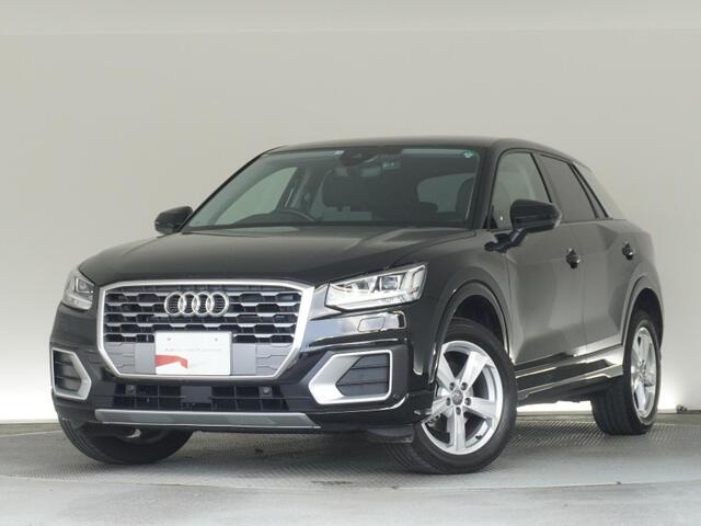 Q2 1.0 TFSI スポーツ 