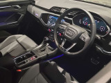 Q3  35 TFSI Sライン
