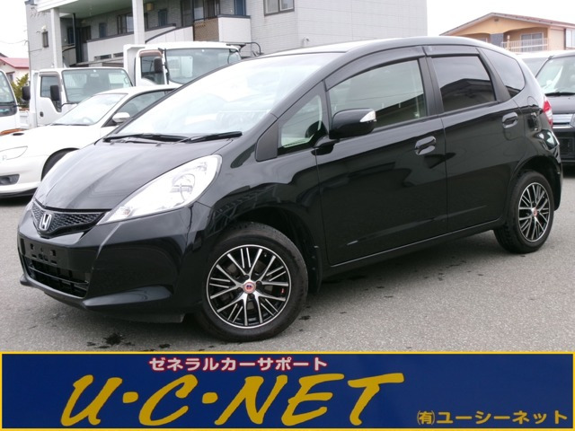 フィット 1.3 G スマートセレクション ファインスタイル 4WD 