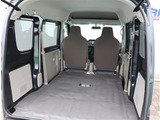 【車屋】として、長く車業界に従事した経験豊富なスタッフが多数在籍しております。