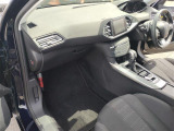 より詳細な車両画像をご希望の際は、お問合せに対する販売店からの回答にご返信頂くか、お問合せフォームのご質問・ご要望の欄にメールアドレスを直接ご入力頂ければ、車両画像を添付してご返信致します。