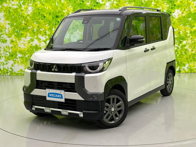 デリカミニ T プレミアム 4WD 