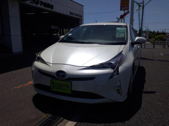 プリウス 1.8 S セーフティ プラス 