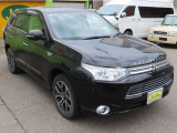 アウトランダーPHEV 2.0 G ナビパッケージ 4WD 