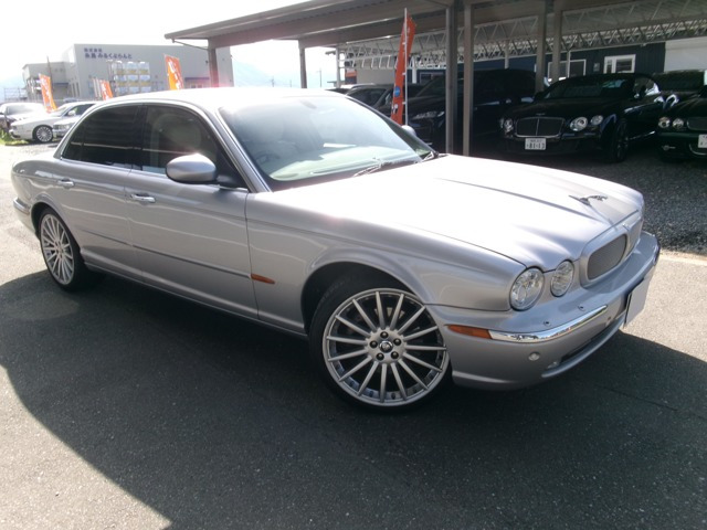 XJ XJ8 3.5 純正BBS20AW
