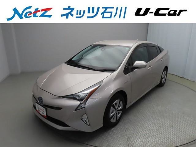 プリウス 1.8 A プレミアム E-Four 4WD 
