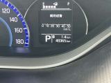 【走行距離】車両検査証明書及び基本情報の走行距離は、実走行距離の百の位を四捨五入し掲載しております!最新の情報は店舗スタッフまでお尋ねください♪(メーター撮影日2025/3/26)