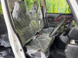 もちろん車内はキレイです♪よりクリーンな状態をキープしたいお客様には『ナノゾーンコート』がおすすめ!新型コロナウイルス対策や、除菌・消臭に効果を発揮し多くの方にご好評いただいております。