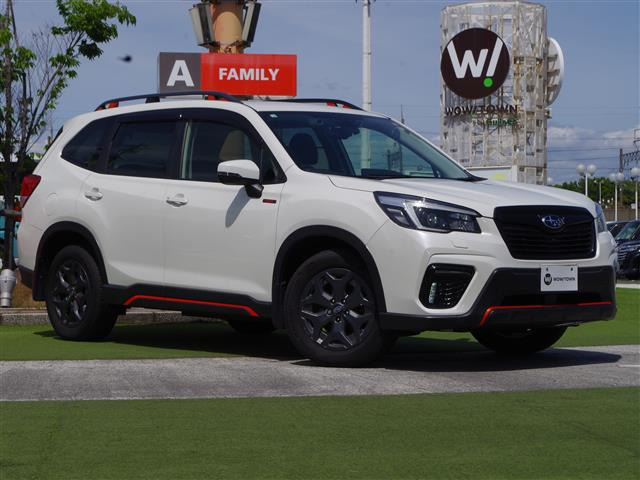 フォレスター 2.0 エックスブレイク 4WD ハイブリッド 修復歴無し