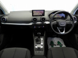 Q2 35 TFSI アドバンスド 