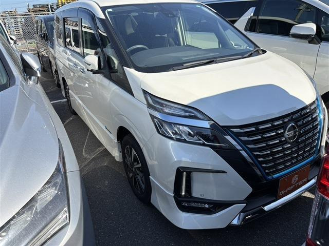 セレナ 1.2 e-POWER ハイウェイスター V プロパイ10型ナビ後席モニターOP16AW360°