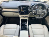 XC40 T4 AWD インスクリプション 4WD 