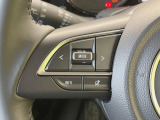 【ステアリングスイッチ】運転中、前方から目線をそらすことなく、オーディオ等の操作が可能な便利機能!安心&快適なドライブを演出してくれます♪