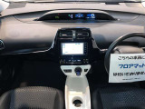プリウス 1.8 A E-Four 4WD 