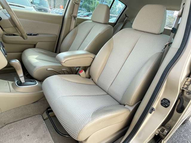 日産ティーダシルキーベージュ 日産 ティーダ 1.5 15M の中古車詳細 (58,000km, シルキー