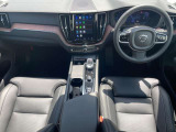 XC60 リチャージ アルティメット T6 AWD PHEV 4WD 
