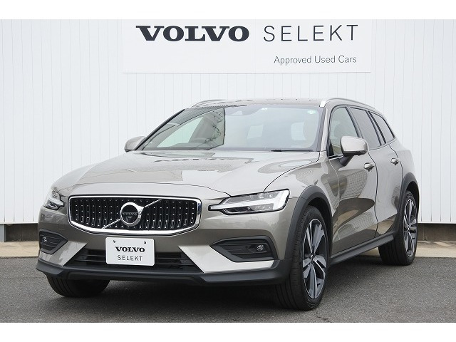 V60クロスカントリー B5 AWD プロ 4WD 