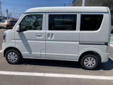 知識豊富なスタッフが丁寧にご提案、ご説明いたします。また、全台保証と点検整備渡しです。お客様の安心・安全なカーライフをお手伝い致します。