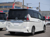 セレナ 2.0 ハイウェイスター V 4WD 