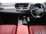 ES 300h Fスポーツ 