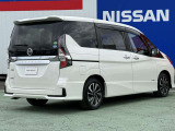 セレナ 2.0 ハイウェイスター V 
