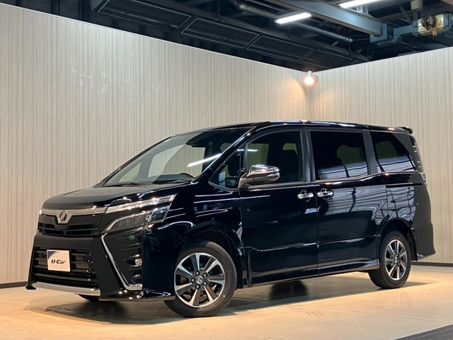 ヴォクシー 2.0 ZS 煌II 4WD 