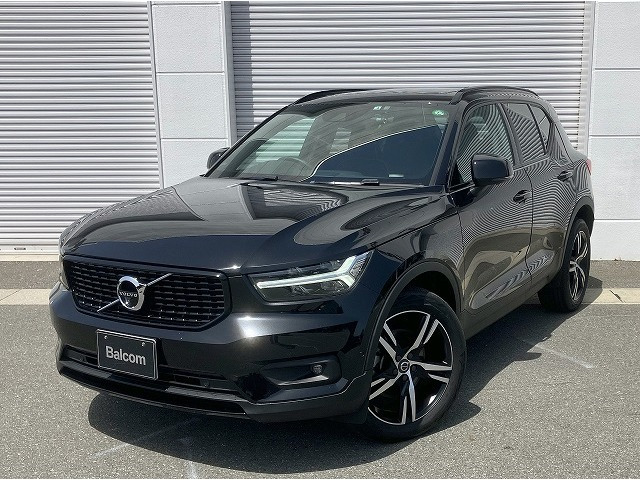 XC40 B4 AWD Rデザイン 4WD 
