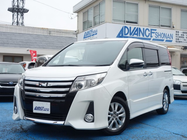 ノア 2.0 Si 禁煙車 純正9インチSDナビ フルセグTV