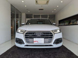 Q5 2.0 TFSI クワトロ スポーツ Sラインパッケージ 4WD 
