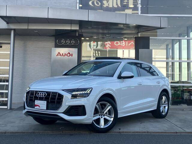 Q8 55 TFSI クワトロ ラグジュアリー 4WD 