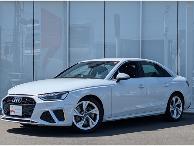 A4 40 TDI クワトロ Sライン 4WD 
