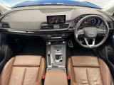 Q5  2.0TFSIクワトロ スポーツ エアサスペンション装着車